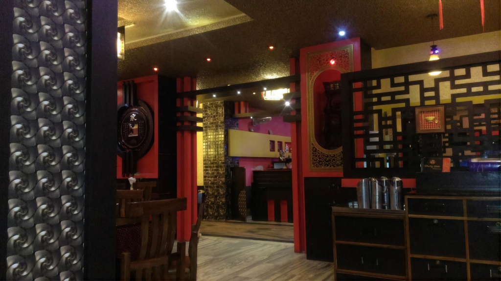 Chung Wah Restaurant - Interior of a long running Chinese restaurant in Puri | Best Places to eat in Puri
