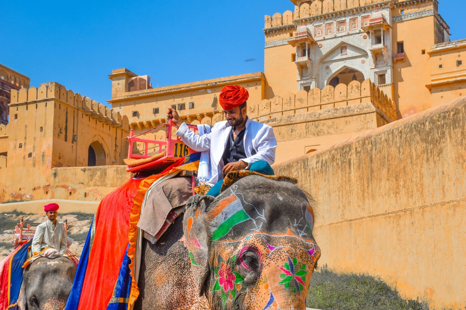 Best Time to Visit Rajasthan for a Comfortable Trip 3 naman pandey Iya5bn212xA unsplash scaled