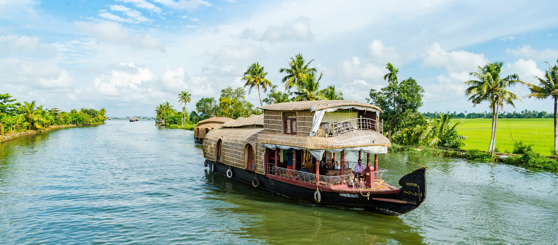 Kerala Tour Packages for Slow Travel Backwaters Hills Coast Desktop