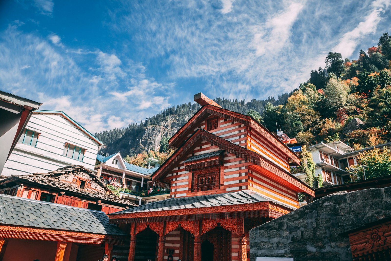 Shimla or Manali: Which Is Better | Immersive Trips
