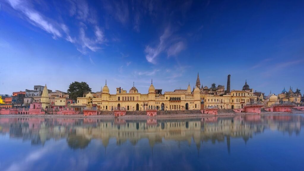 Ayodhya Prayagraj Varanasi Tour Package for a Complete Spiritual Circuit 3 Ayodhya Prayagraj Varanasi Tour Package | Immersive Trips