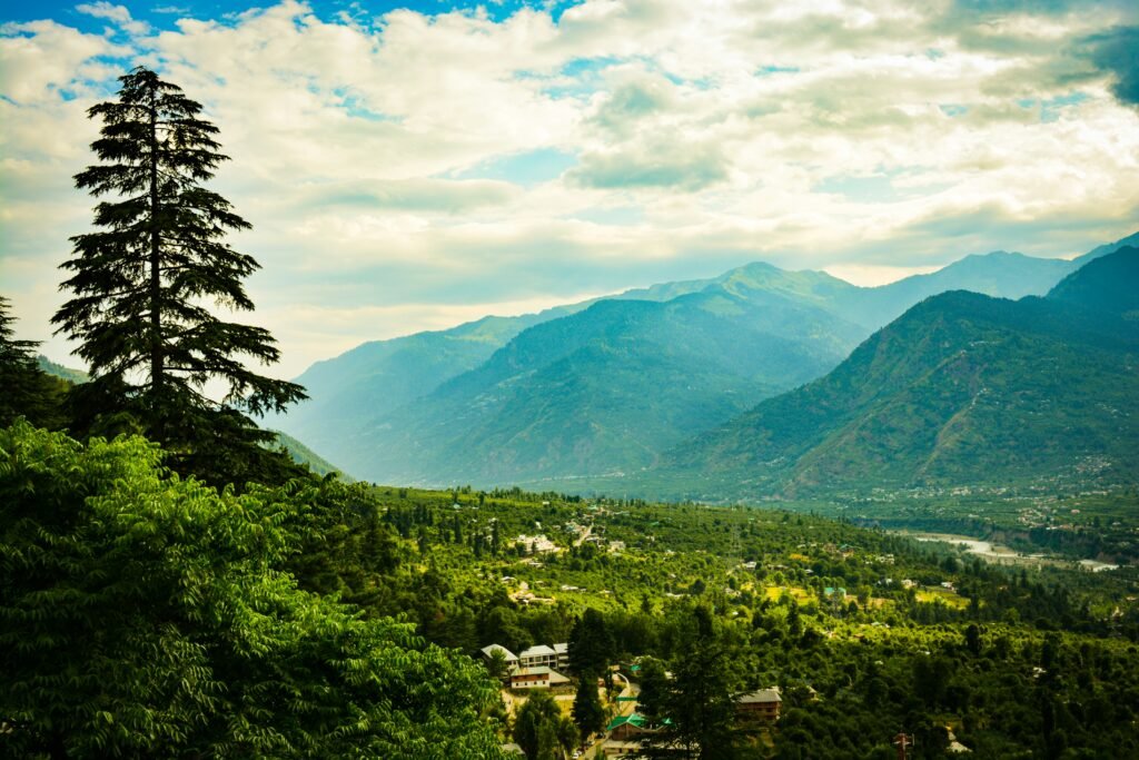 Shimla vs Manali: Distance and Travel Time from Major Cities 11 Shimla vs Manali| best Himachal trip package - Immersive Trips