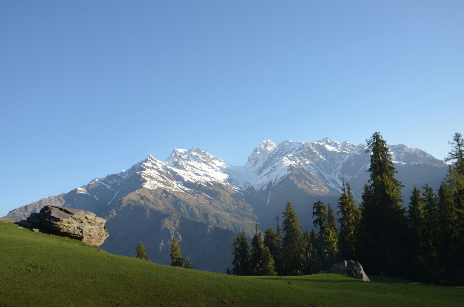 H2 Holiday Packages for Solo Travellers Where to Go and What It Costs scaled