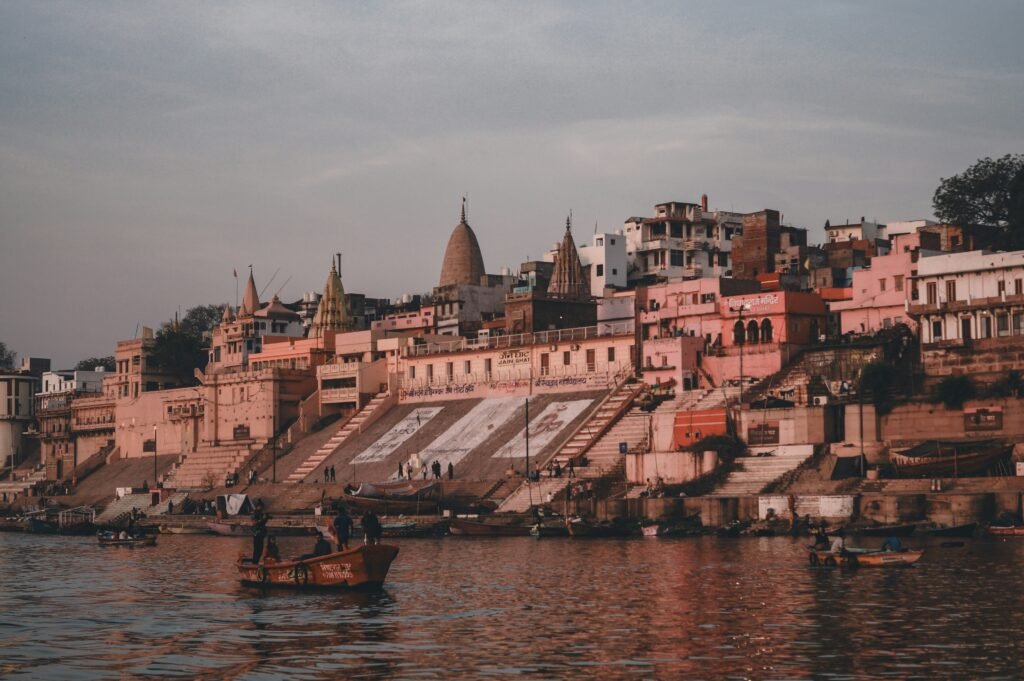 Ayodhya Prayagraj Varanasi Tour Package for a Complete Spiritual Circuit 4 Ayodhya Prayagraj Varanasi Tour Package | Immersive Trips