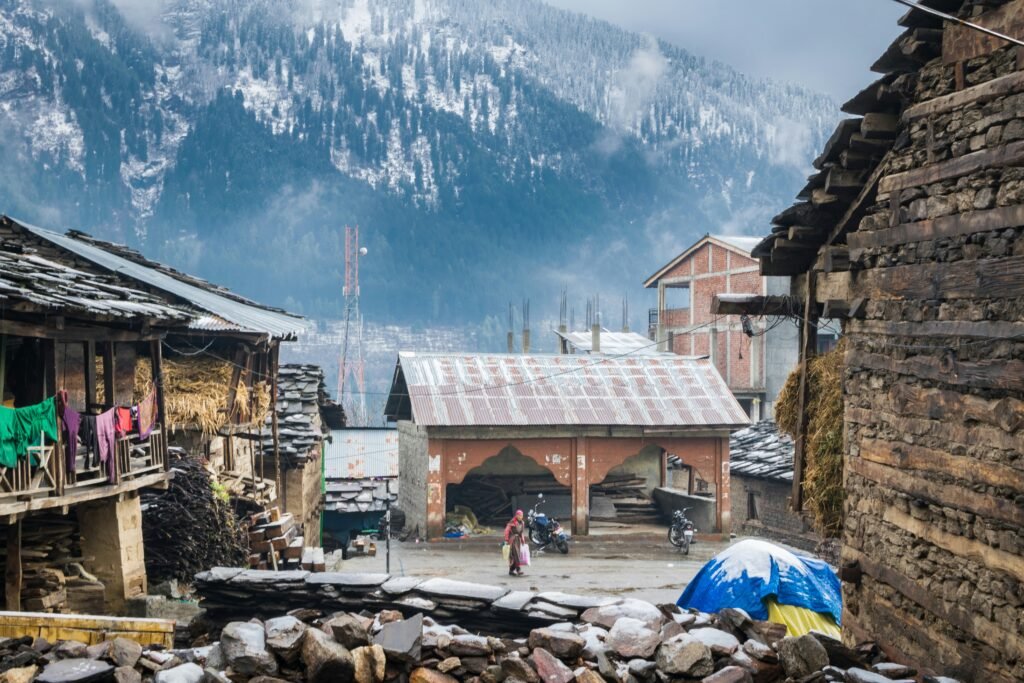 Shimla vs Manali: Distance and Travel Time from Major Cities 7 Shimla vs Manali| best Himachal trip package - Immersive Trips