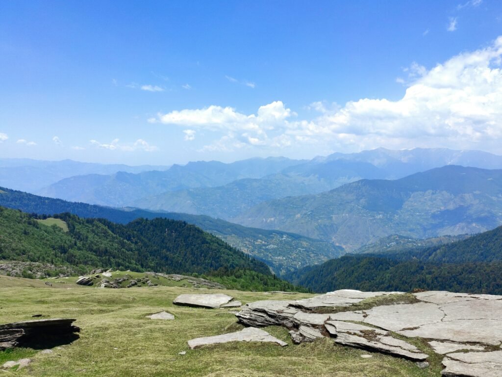 Shimla vs Manali: Distance and Travel Time from Major Cities 1 Shimla vs Manali| best Himachal trip package - Immersive Trips