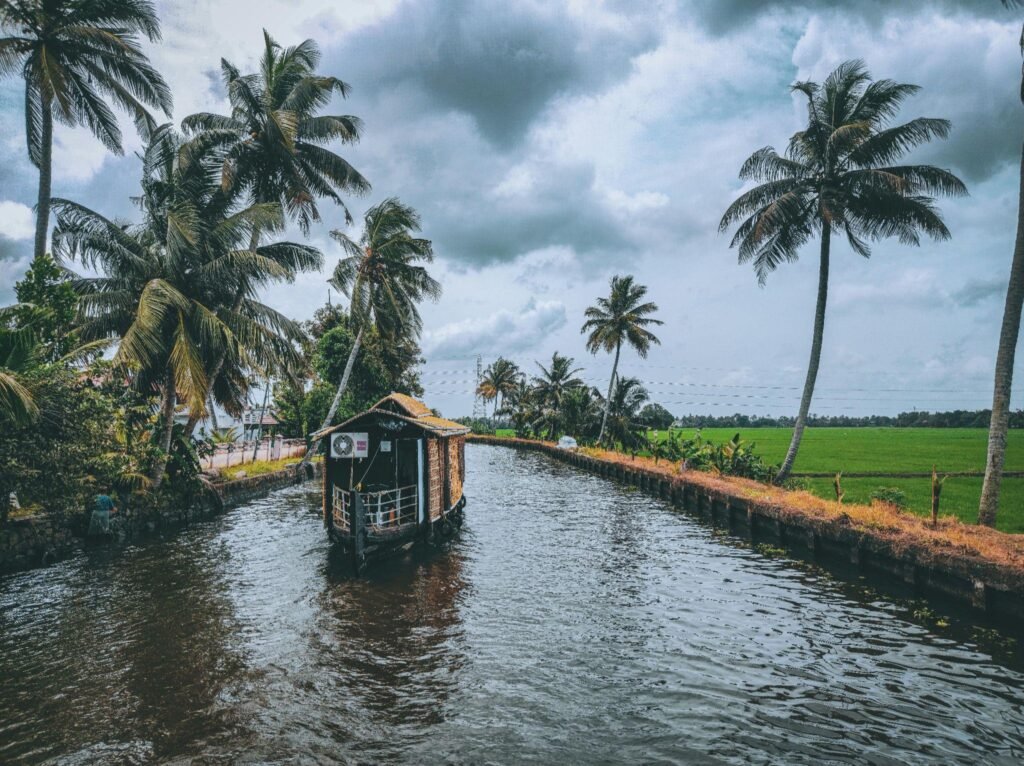 Kerala trip cost: budget, mid-range, and premium planning 2 image3 2