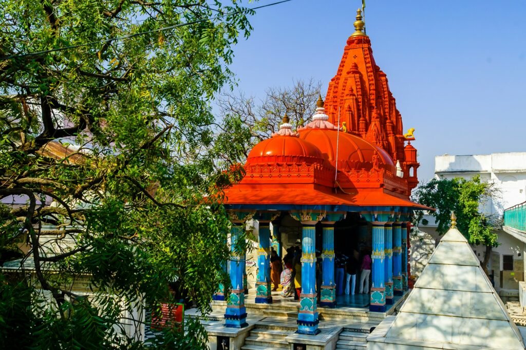 Pushkar Travel Guide: Temples, Lake & Desert Culture 3 Bramha Temple in Pushkar