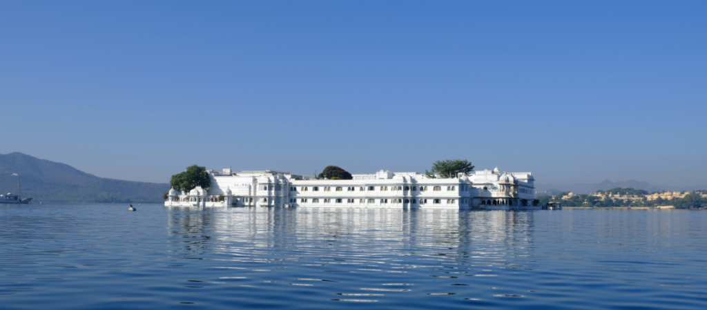 Taj Lake Palace, a luxurious hotel located in the middle of Lake Pichola in Udaipur, Rajasthan | Couple and honeymoon tour packages in Rajasthan