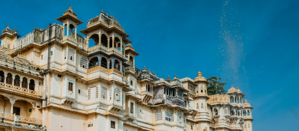 Family Tour Packages in Rajasthan: Best Routes & Tips | Immersive Trips