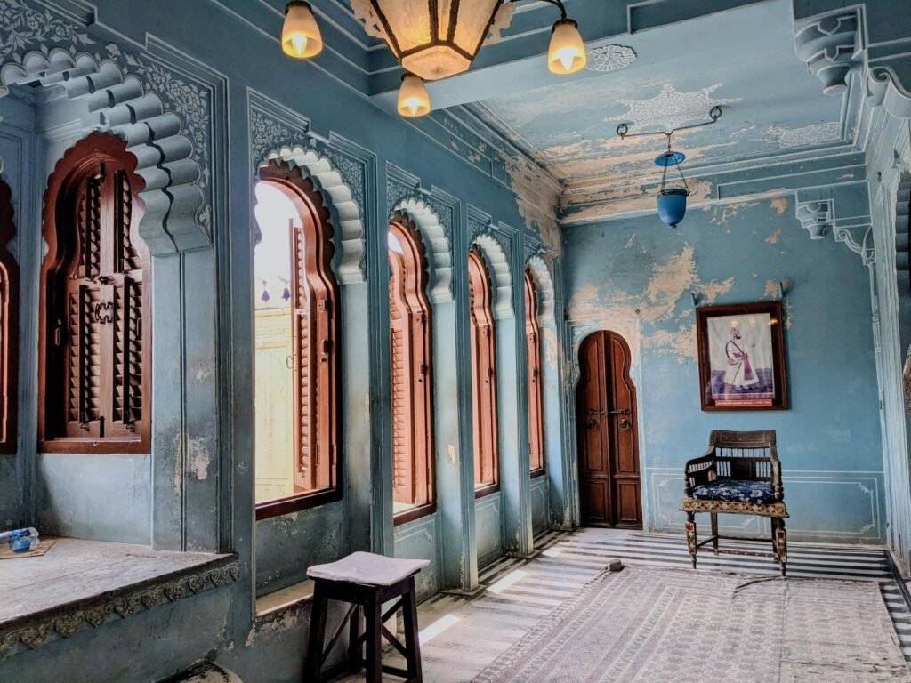 Family Tour Packages in Rajasthan: Best Itineraries, Places & Travel Tips 1 Old Heritage building of Jodhpur Rajasthan