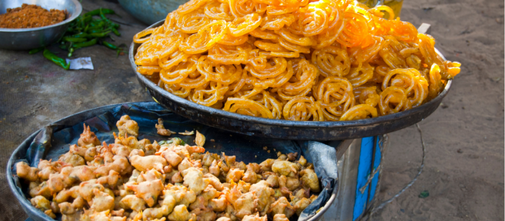 Best Places to Eat in Pushkar: A Vegetarian Food Guide 5 Places to eat in Pushkar - A guide by Immersive Trips