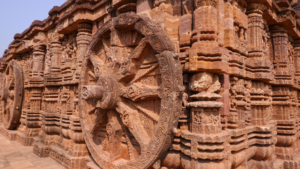 Puri Jagannath Yatra Alongside Gangasagar, a 7-Day East India Pilgrimage Route 3 Carved stone figures on the walls of the Konark Sun Temple, Odisha